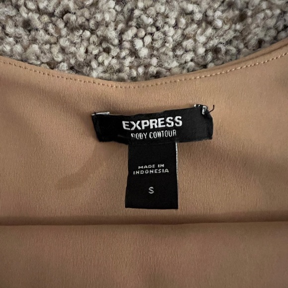 Express bodysuit - Picture 3 of 3